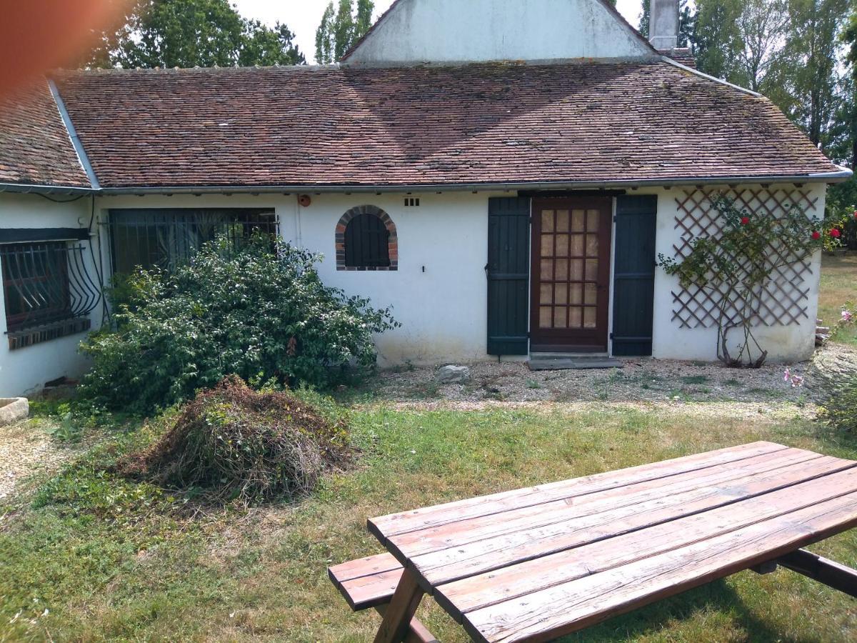 Domaine De La Richardelle Apartamento Courtenay  Exterior foto